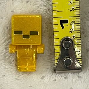 Minecraft Gold Zombie  Mini figure Mojang Gold Chest Series 1